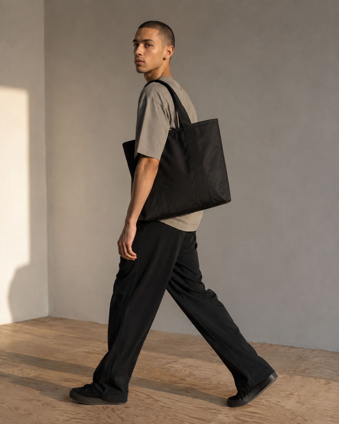 NOVA Carry Tote